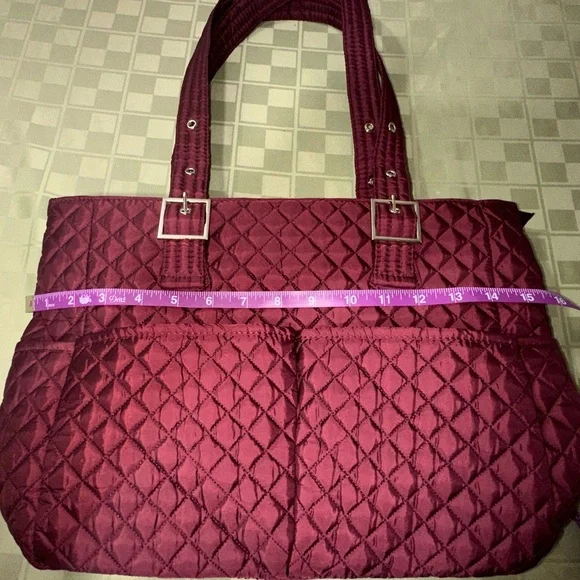 Discontinued Donna Sharp Quilted Tote with Double Handles - Picture 5 of 11